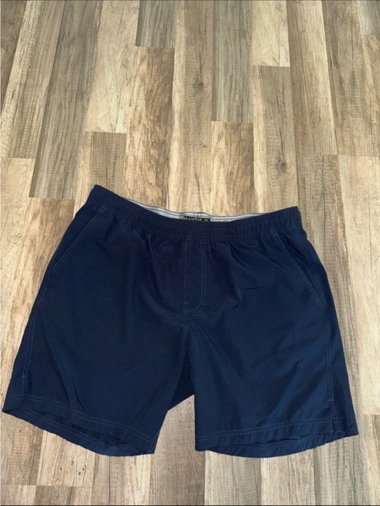 Buckle Other - Buckle Maven Co-Op Navy Elastic-Waist Performance Shorts